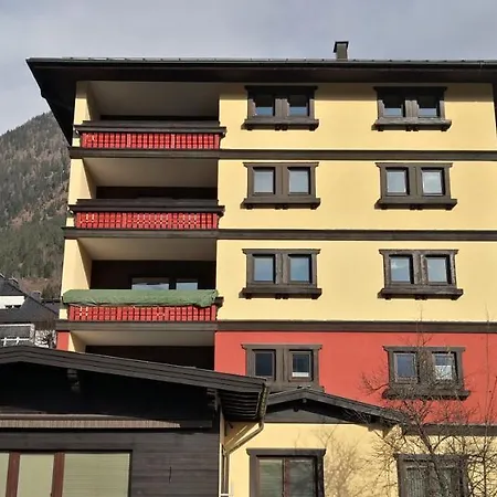 Montana Hofgastein * باد هوفغاستين